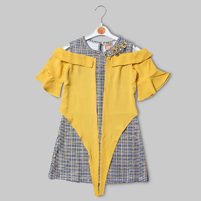 Midi dresses for spring brunches-Mustard and Red Solid Girls Midi