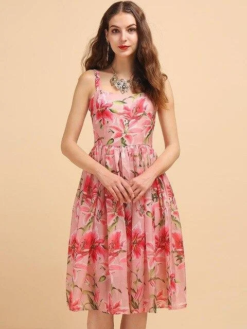 Trendy midi dresses for laid-back days-Simply Chic Floral Midi Dress