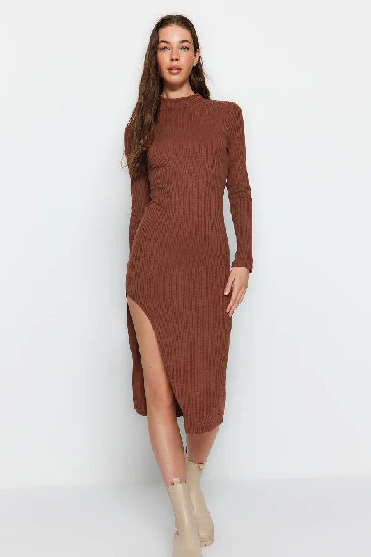 Elegant midi dresses for a sophisticated look-Trendyol Women's Midi Casual/casual Slim Dress